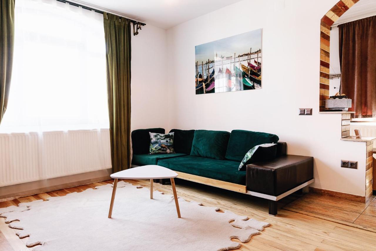 Casa Tamplarului Villa Alba Iulia Exteriör bild