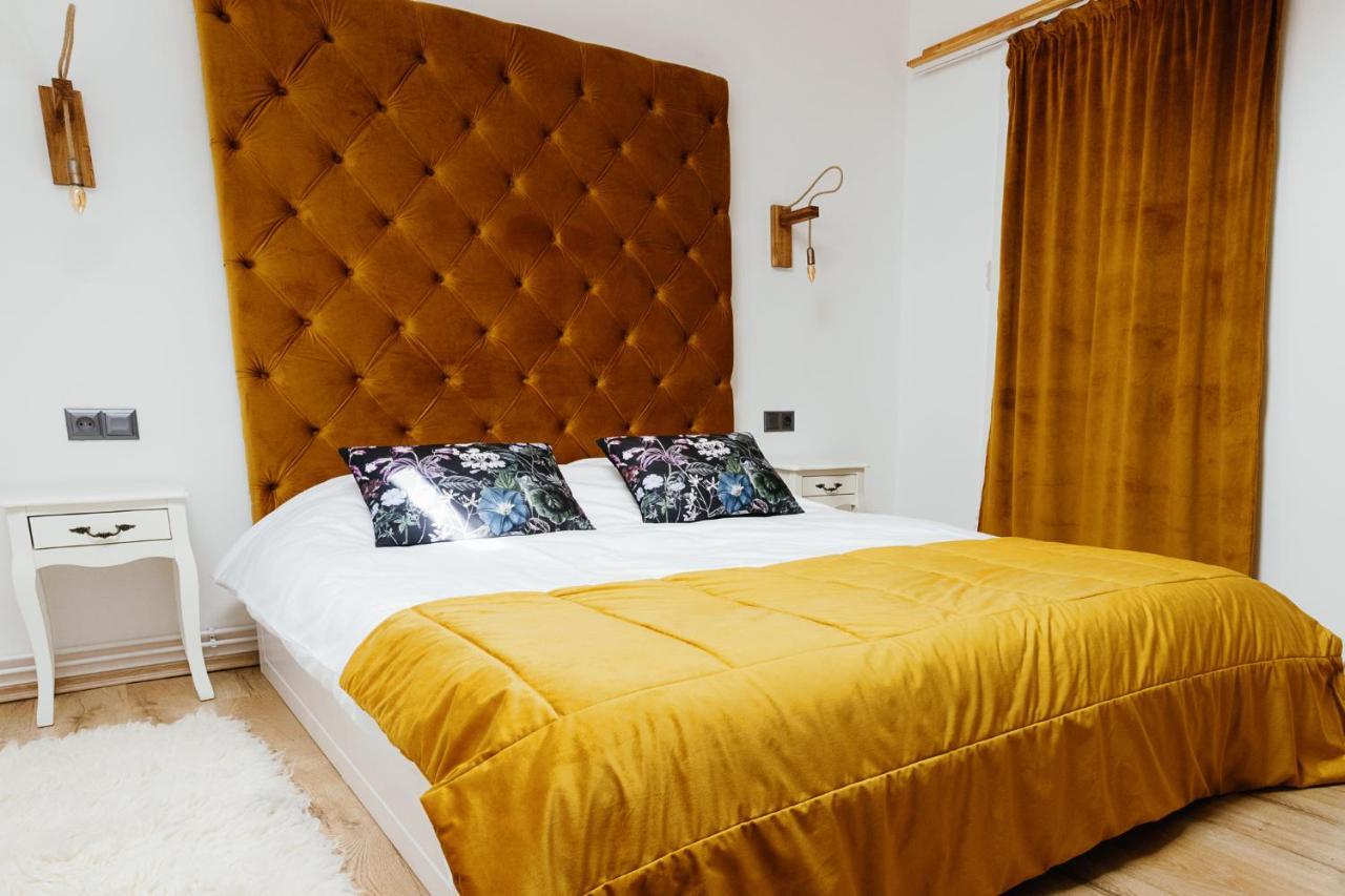 Casa Tamplarului Villa Alba Iulia Exteriör bild